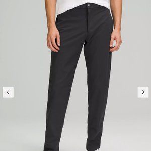 BNWT Lululemon Men Commission Pant Classic 32"L, Size 32 Obsidian